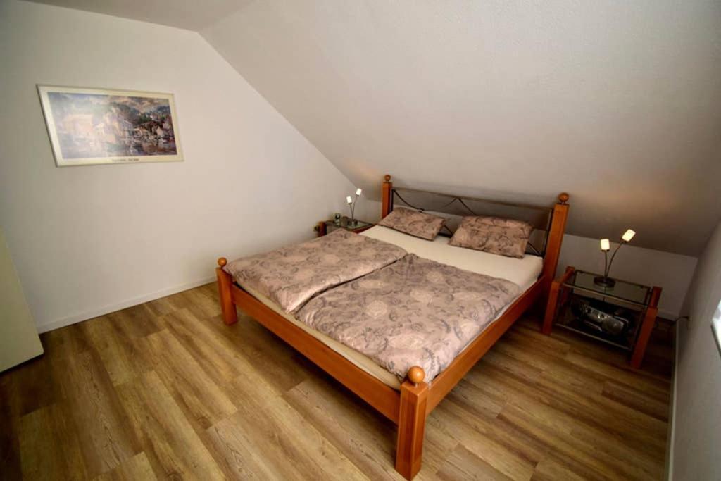 Markt Erlbach Ferienwohnung Ingrid מראה חיצוני תמונה