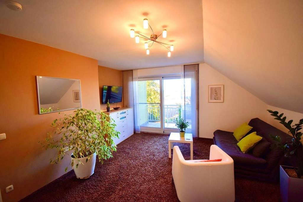 Markt Erlbach Ferienwohnung Ingrid מראה חיצוני תמונה