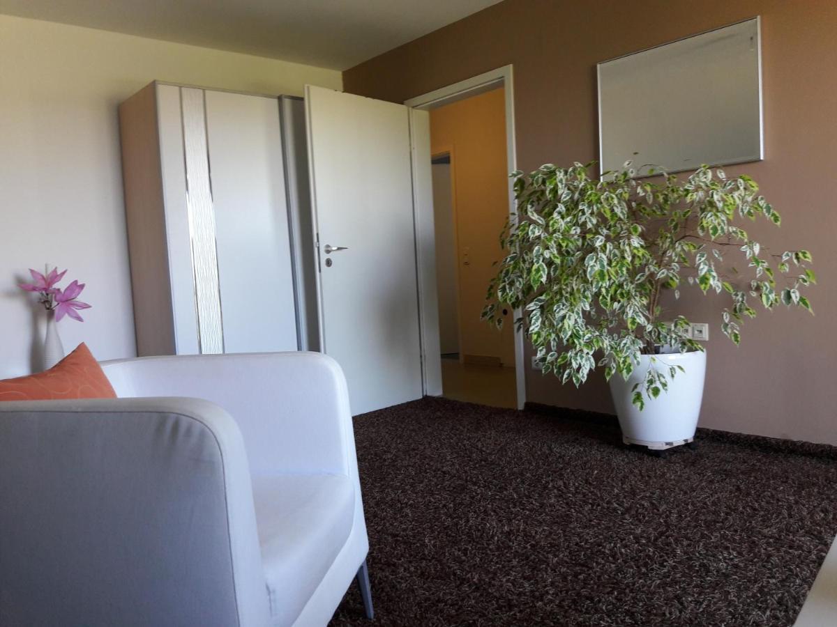 Markt Erlbach Ferienwohnung Ingrid מראה חיצוני תמונה
